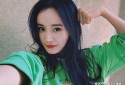 娱乐圈吃瓜女王,揭秘“吃瓜女王”的瓜界传奇